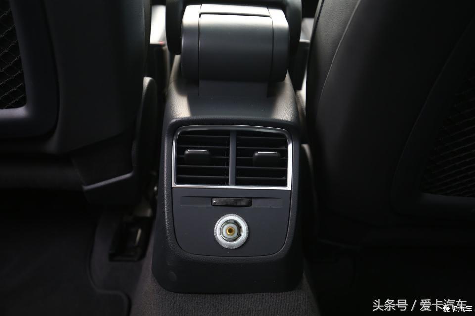 问了下奥迪A3的价格，20W多点落地，买买买买！