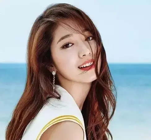 16种爆款口红试色，hold住你的全部状态！