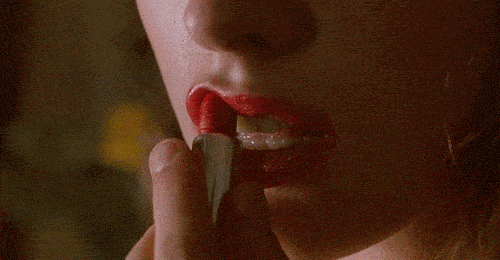 16种爆款口红试色，hold住你的全部状态！