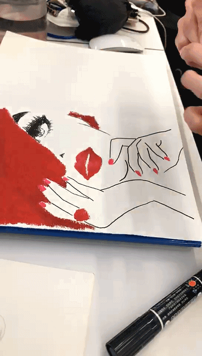 16种爆款口红试色，hold住你的全部状态！