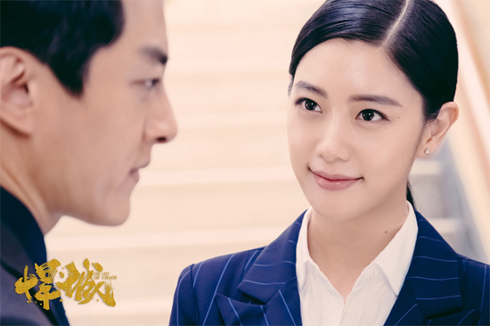 被封“亚洲第一美女”，克拉拉不肯当花瓶坚持要做演技派丨专访