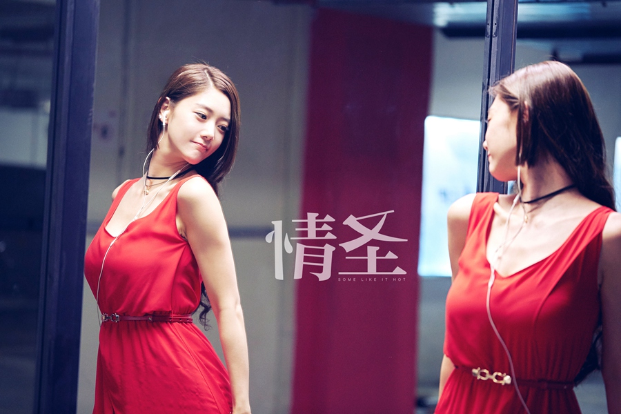 被封“亚洲第一美女”，克拉拉不肯当花瓶坚持要做演技派丨专访