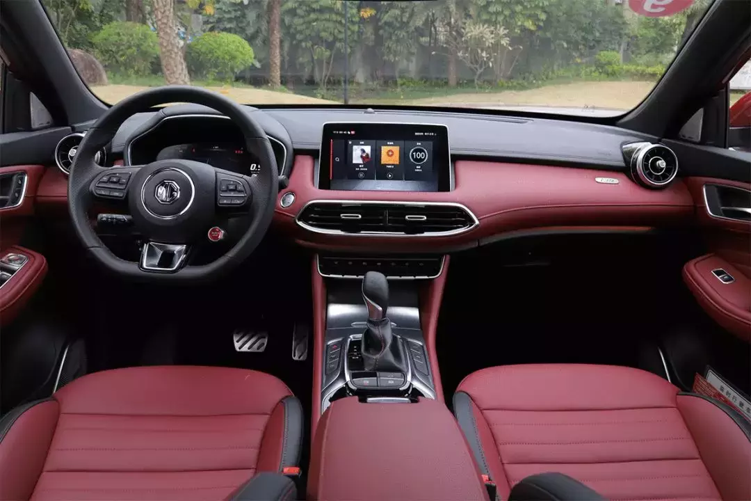 11.98万起，试驾“荷尔蒙SUV”名爵HS，7.5秒破百！