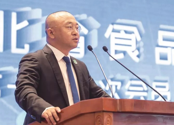 二驴出面充当和事佬，促使辛巴与东方阿保和解，网友：全网大团结