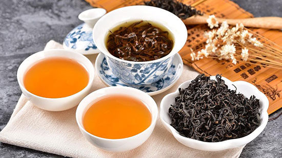 9首美到窒息的茶诗：清茗酬知己，煮茶会佳人