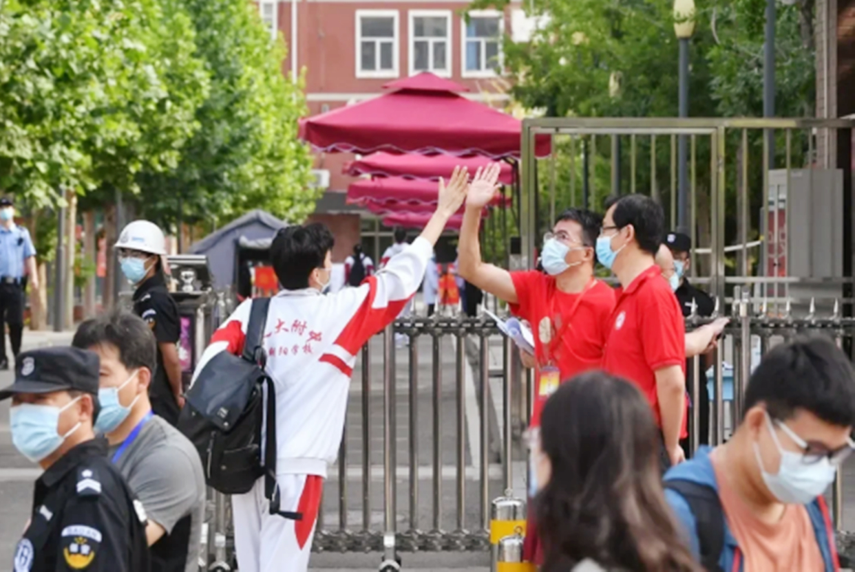 高三班主任袒露秘密：高考逆袭的“黑马”，都具备这几种特质