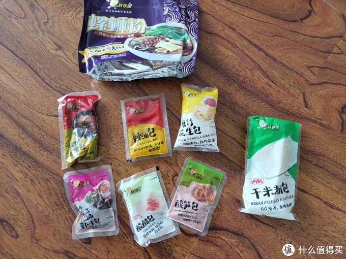市售9款好口碑的螺蛳粉对比，说说哪几款最值得买