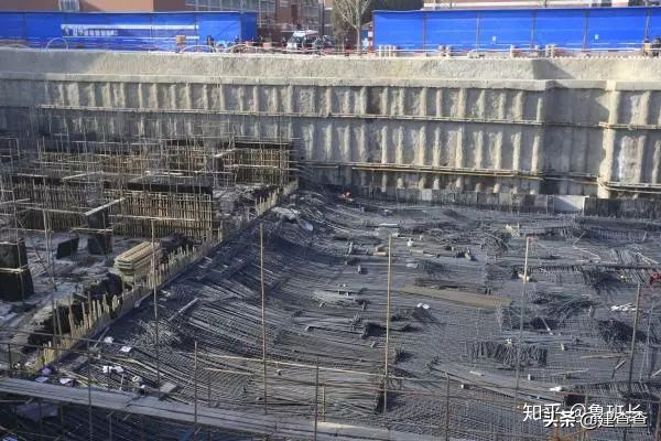 建造师私自在外“挂证”，中标结果作废，“挂证”风险波及企业