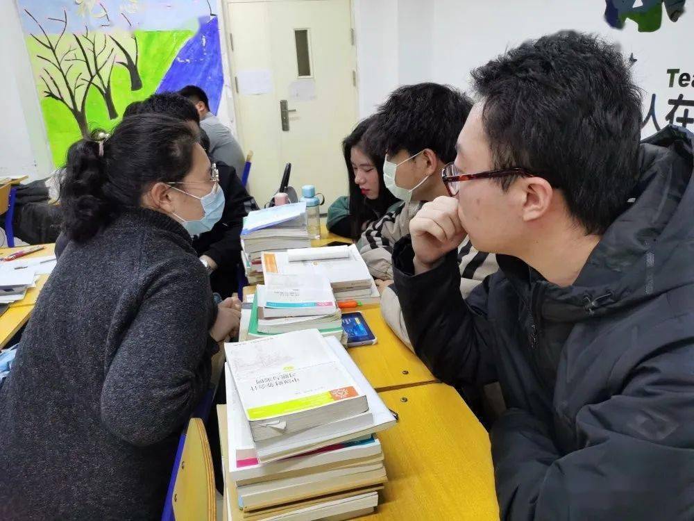 四六级查分时间公布，忘记准考证号也没关系，3种方法帮你查成绩