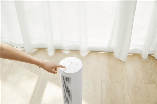 米家立式暖风机发布：399元，支持红外感应自动对准