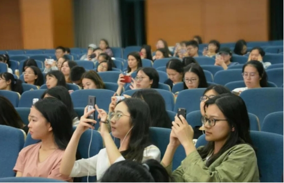 “考研”和“高考”哪个难度更大？过来人：差距不是一星半点