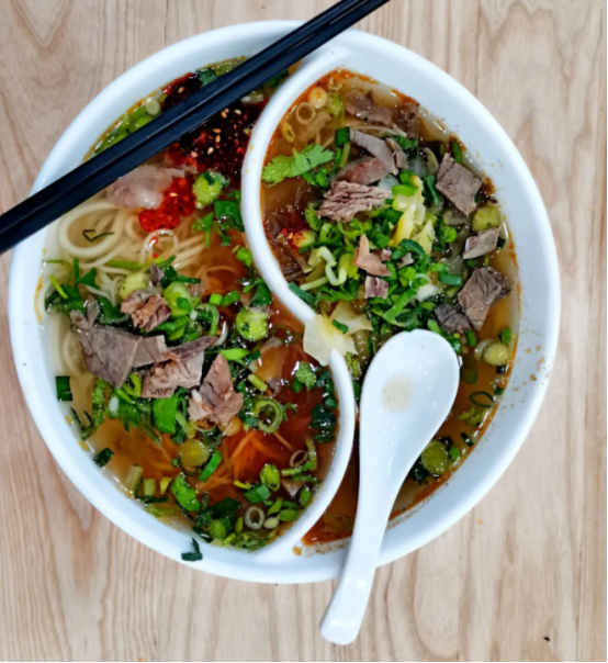 “专属”地铁线！高颜值餐厅！超“豪华”宿舍！兰州大学一次满足你！