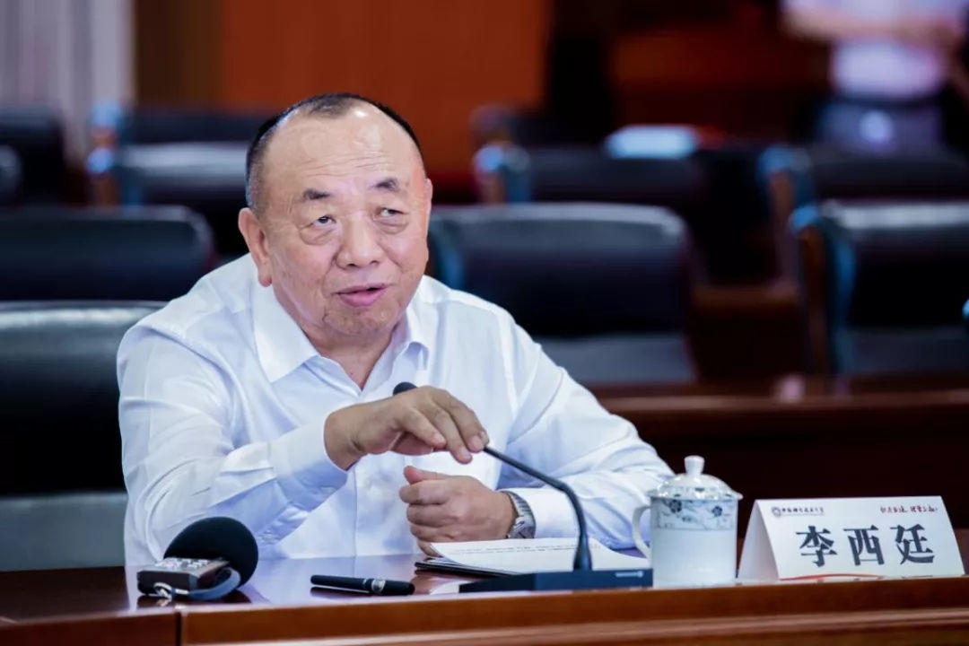 “深圳十大富豪榜”再次刷新！财富总额1.3万亿，七人身价超千亿