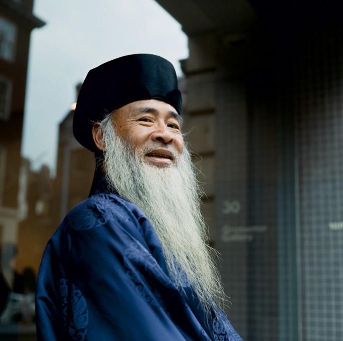 滚滚红尘中的四川兄弟：入世的虎痴张善孖和出世的黑猿张大千