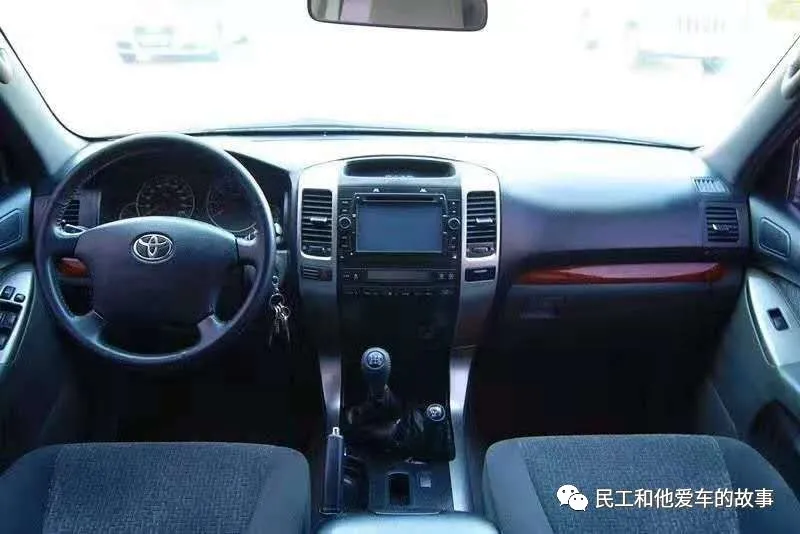 在二手车之家偶遇4.0的手动六速丰田霸道LC120，原厂吗？