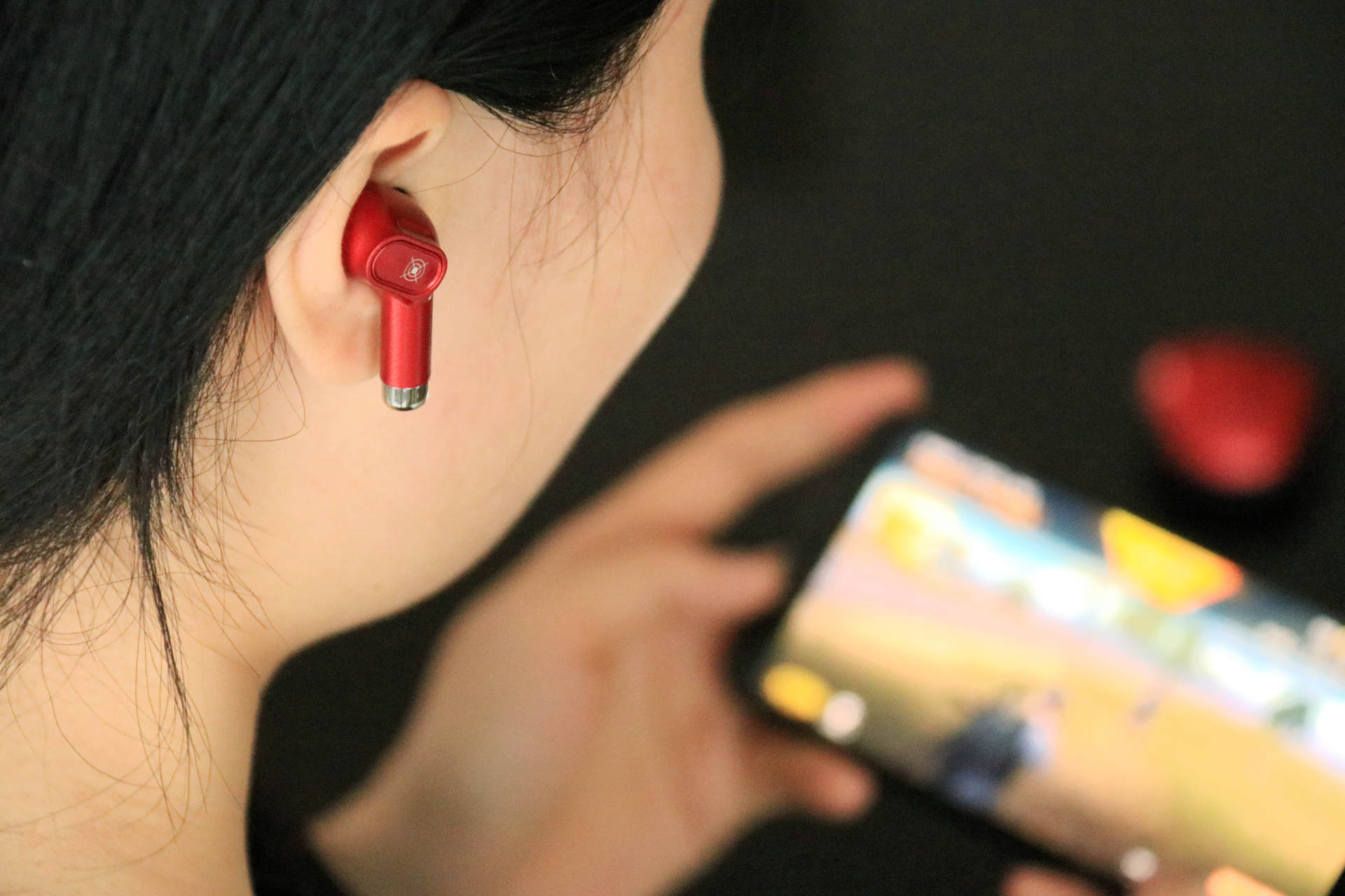 手游新装备，吃鸡不用愁，Xisem西圣olaf游戏耳机体验