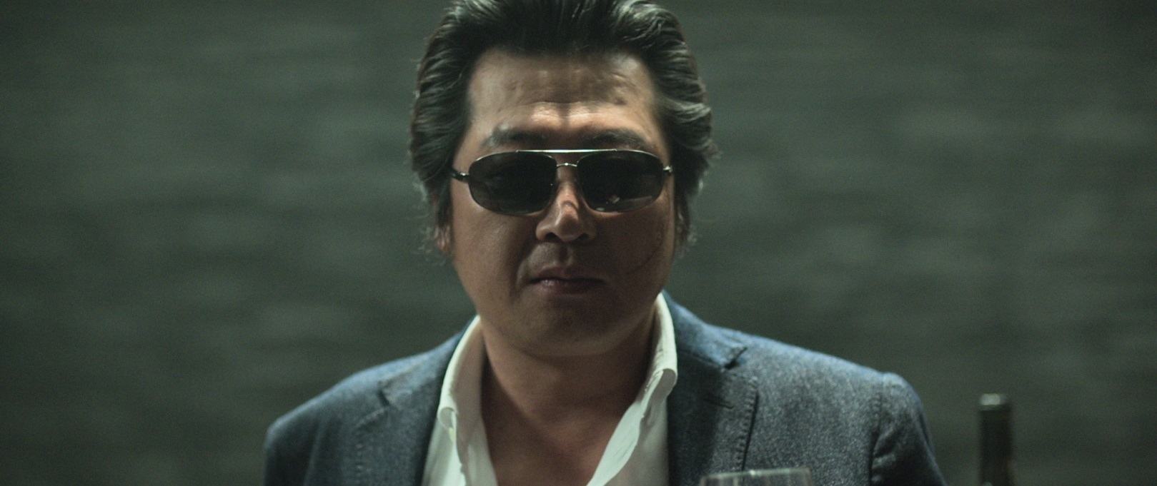 韩国犯罪电影《老千》揭露了十赌九输的真正原因