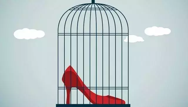 亲子营还是洗脑班？梦回大清的“女德教育”，还要祸害00后多久？