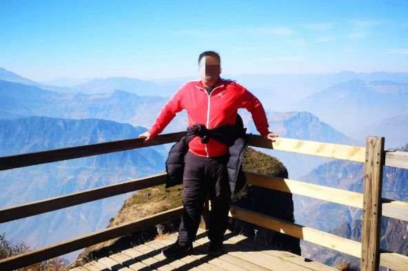 高二男生肛周手术33天后死亡 检查单上“性别：女，检查对象：前列腺”