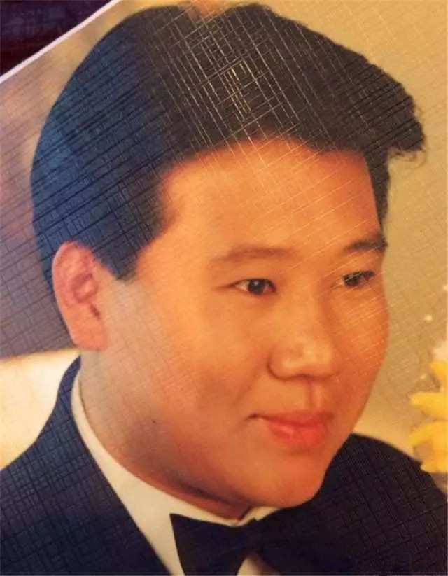 郭德纲跟着常宝丰先生学相声,盲艺人王田雨学西河大鼓,这段时间郭德纲