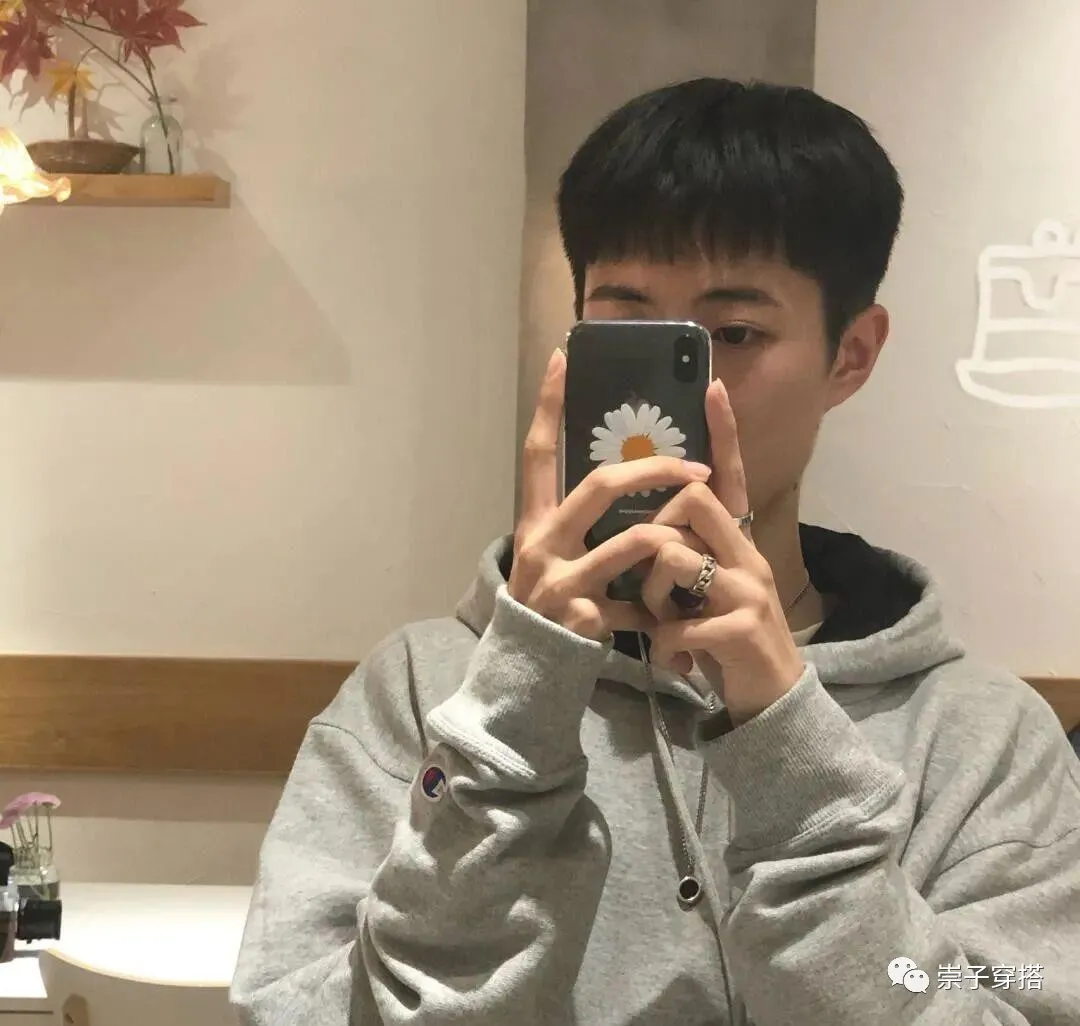 男生短发常见有哪些，你又适合理什么短发崇子穿搭 今天