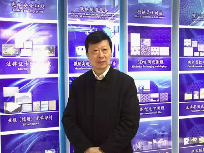 他27岁时被诺奖得主高度评价，研究成果填补国内空白！