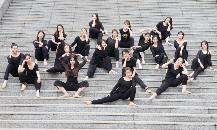 大一新生注意，这4个学科“挂科率”很高，而且补考更艰难