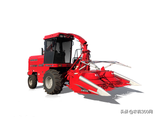 新疆牧神青（黃）貯收獲機：一次完成切割、喂入、切碎、拋送等