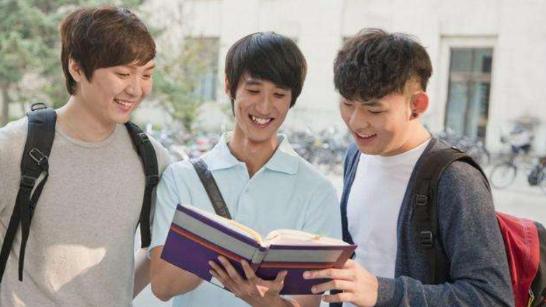 大学生的请假条，理由一个比一个“精彩”，辅导员表示很无奈