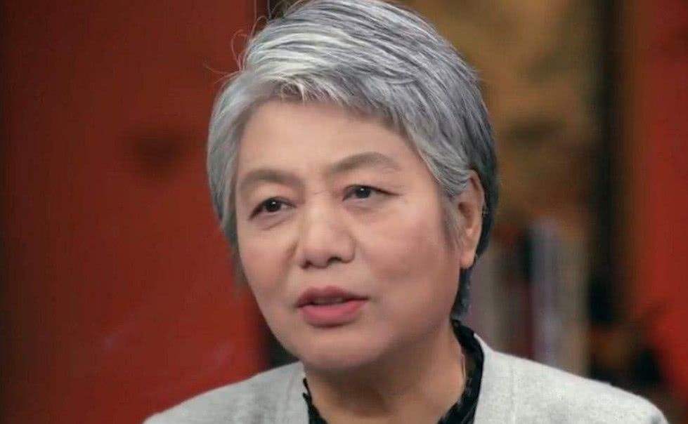 他是“最牛高考状元”，总分749仅差1分满分，16年后过得如何呢？