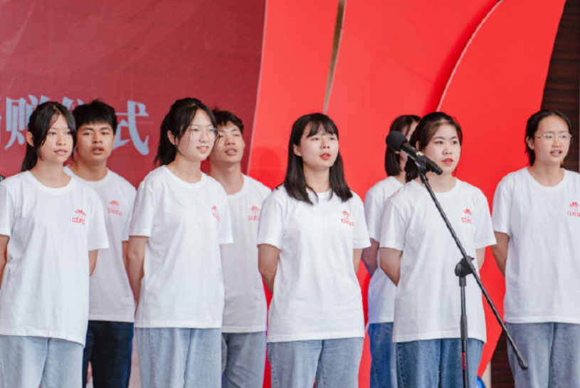 2021世界大学工科排名，清华超麻省理工位居第一，北大无缘榜单