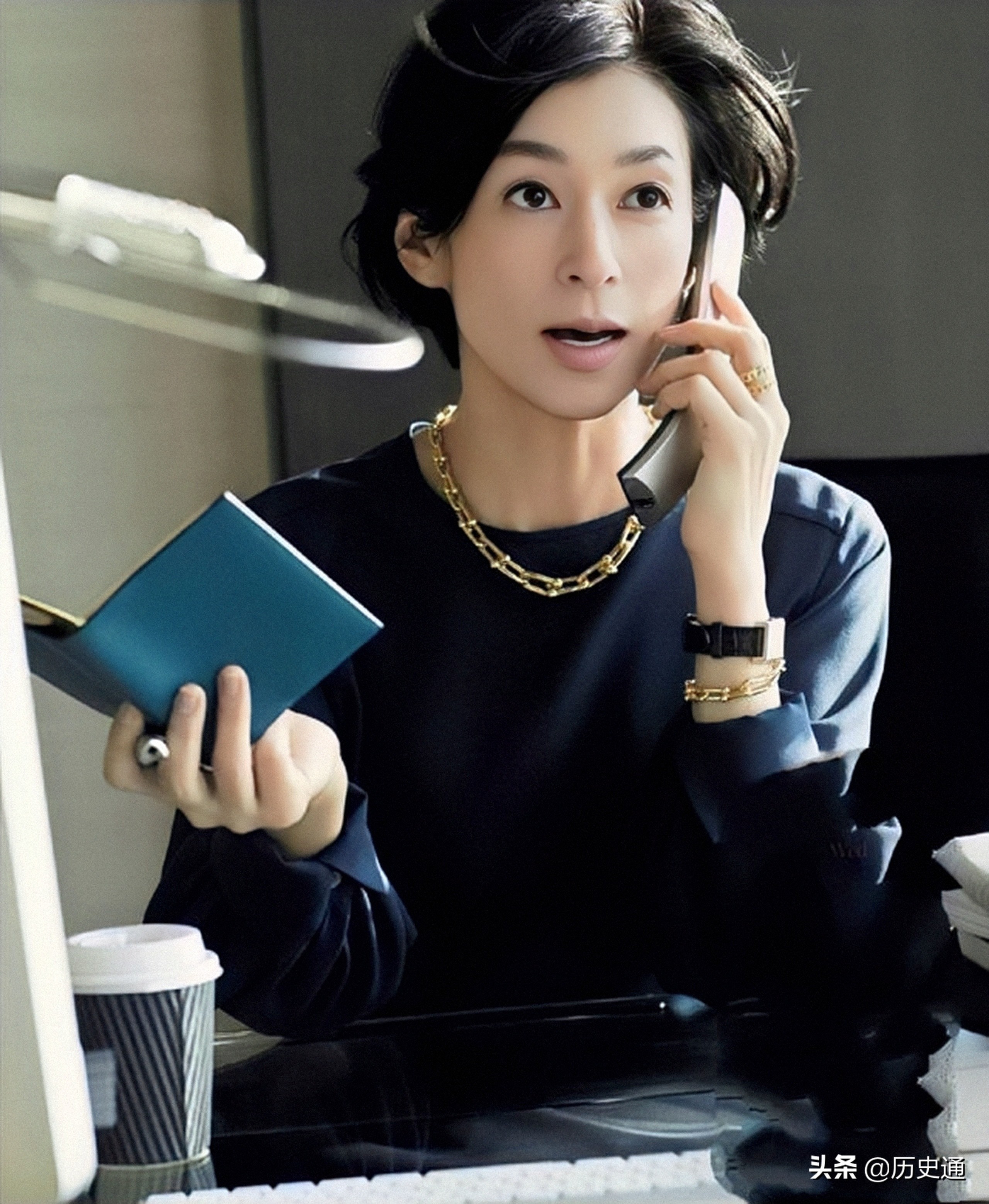 影坛女神情定幽默丑男，难获幸福，人到中年，告别过去，追求自我