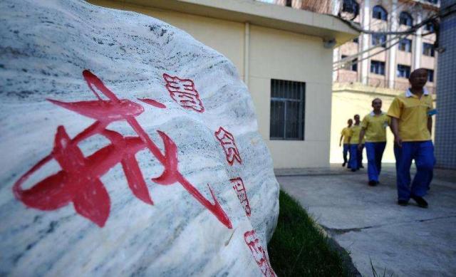 周立波验毒“呈阳性”实锤了？权威专家告诉我们这些冷知识