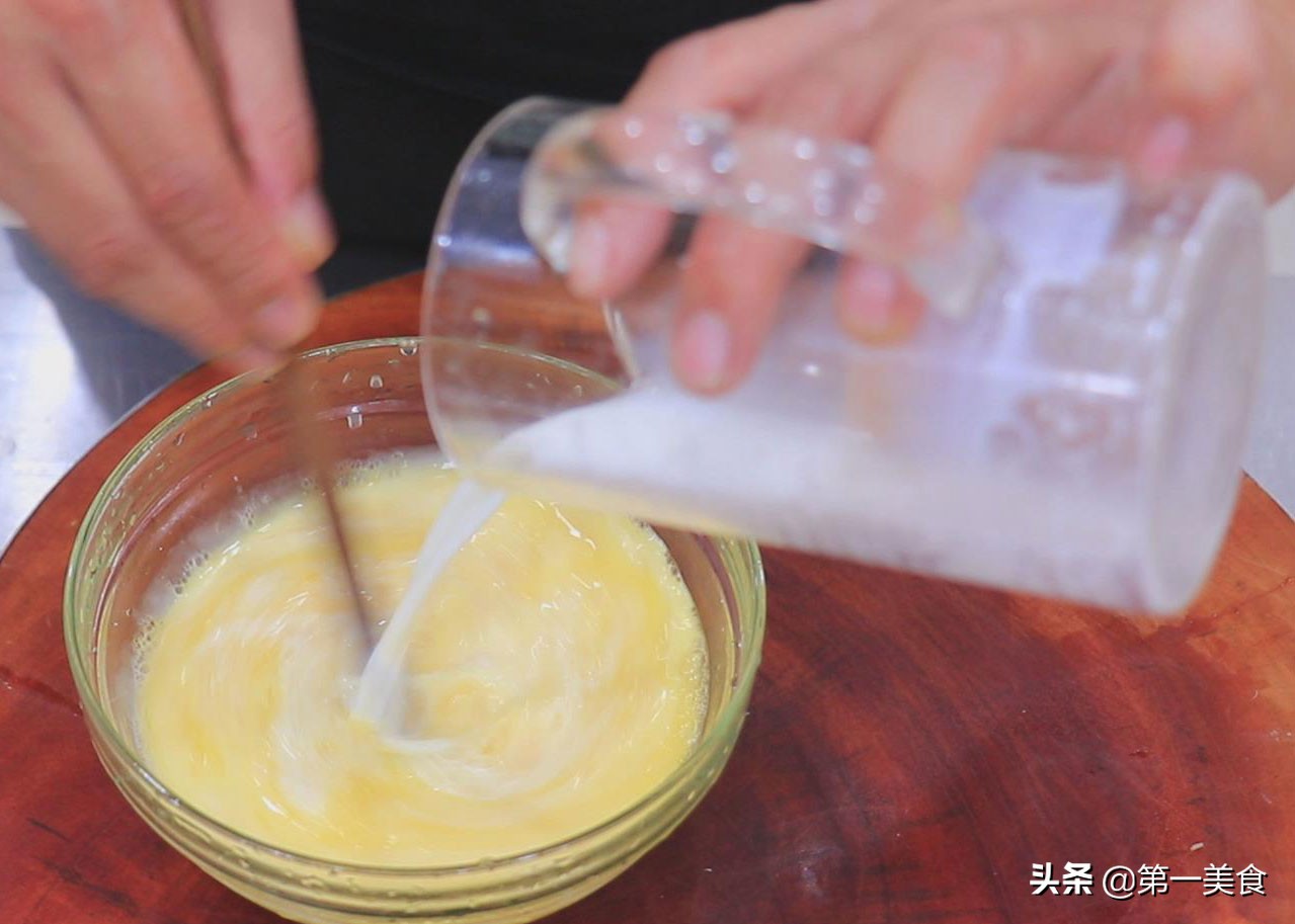 燉雞蛋的做法,燉雞蛋的做法放多少水