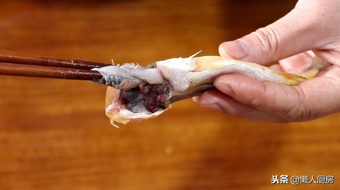 干炸黃花魚的做法,干炸黃花魚的做法和步驟