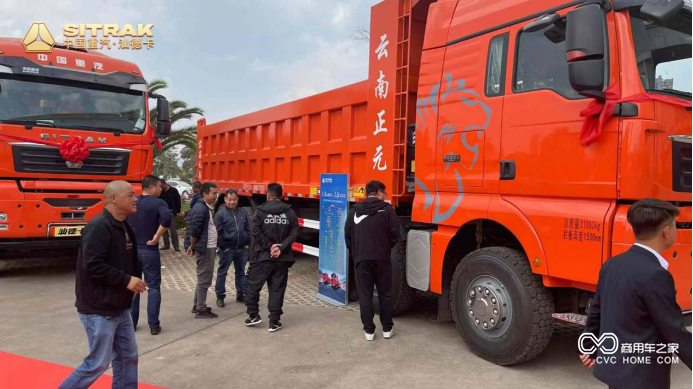 火爆！汕德卡國六工程車(chē)在云南大受歡迎