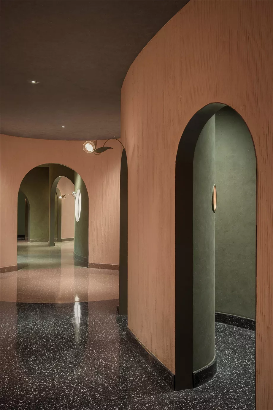 年轻人都爱的「大保健」，店该怎样设计？