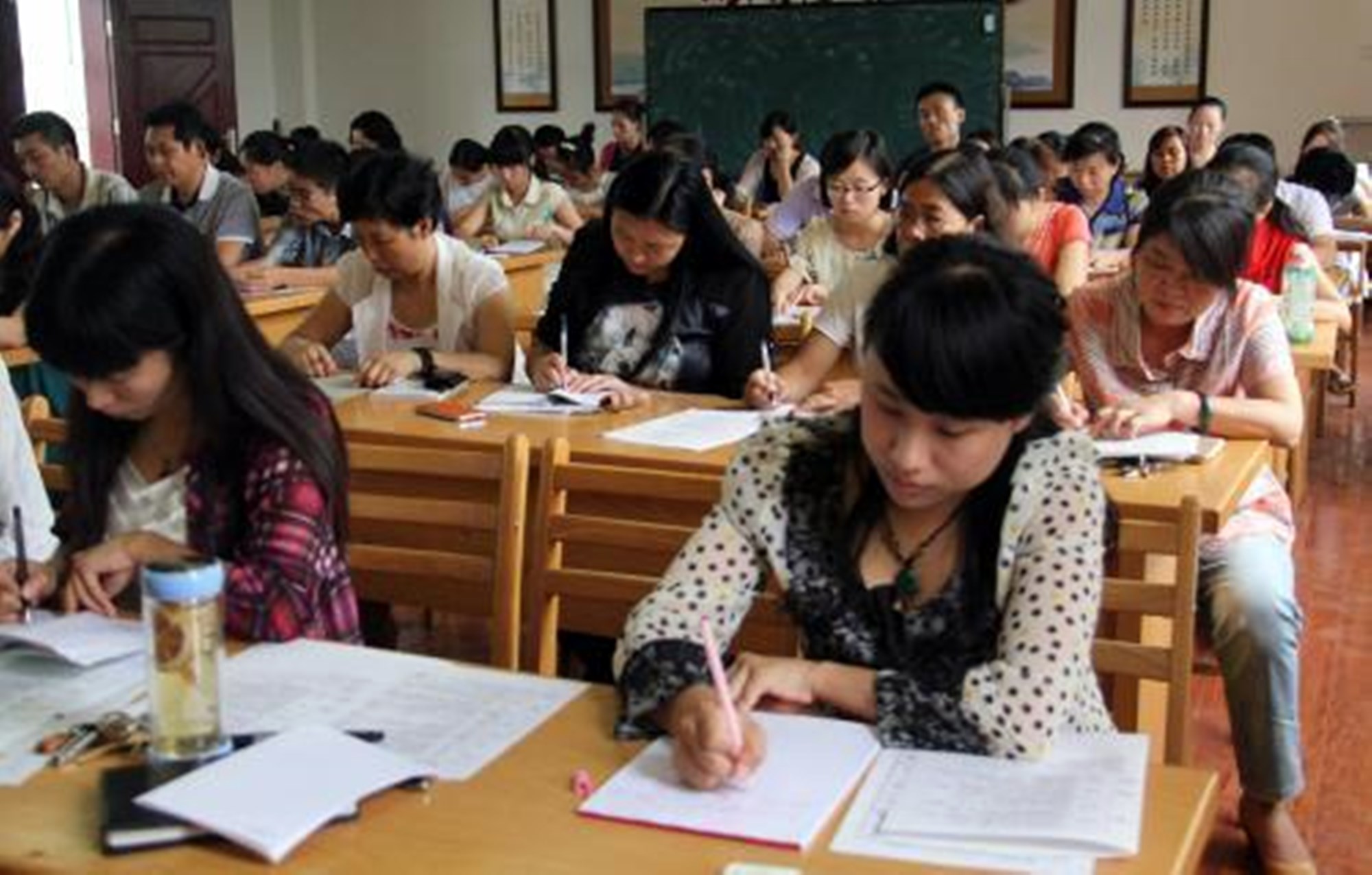 2021年中小学暑假时间确定，最长假期63天，家长直言干脆放寒假吧