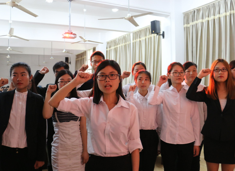 大学生入党概率（辅导员忠告）