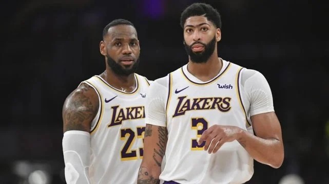 nba劲旅球队有哪些(ESPN公布新赛季实力榜！雄鹿居首篮网第二，湖人排名第四火箭垫底)