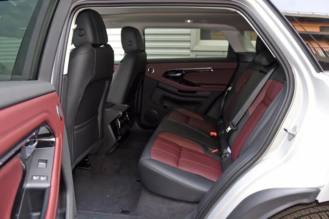 有的加长，有的改款，这三款豪华品牌中型SUV谁更值得买？