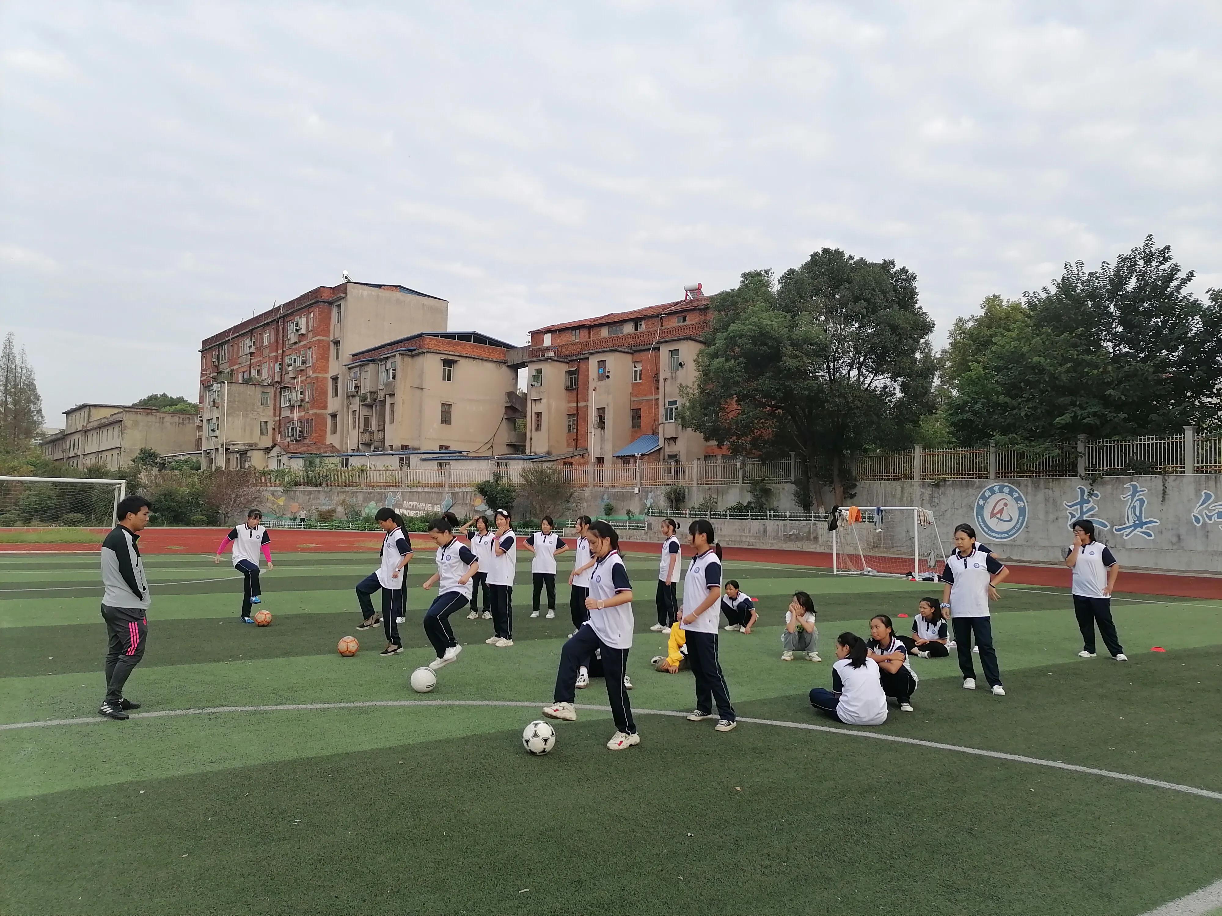 “双减”落地，看黄冈实验中学如何跑出加速度