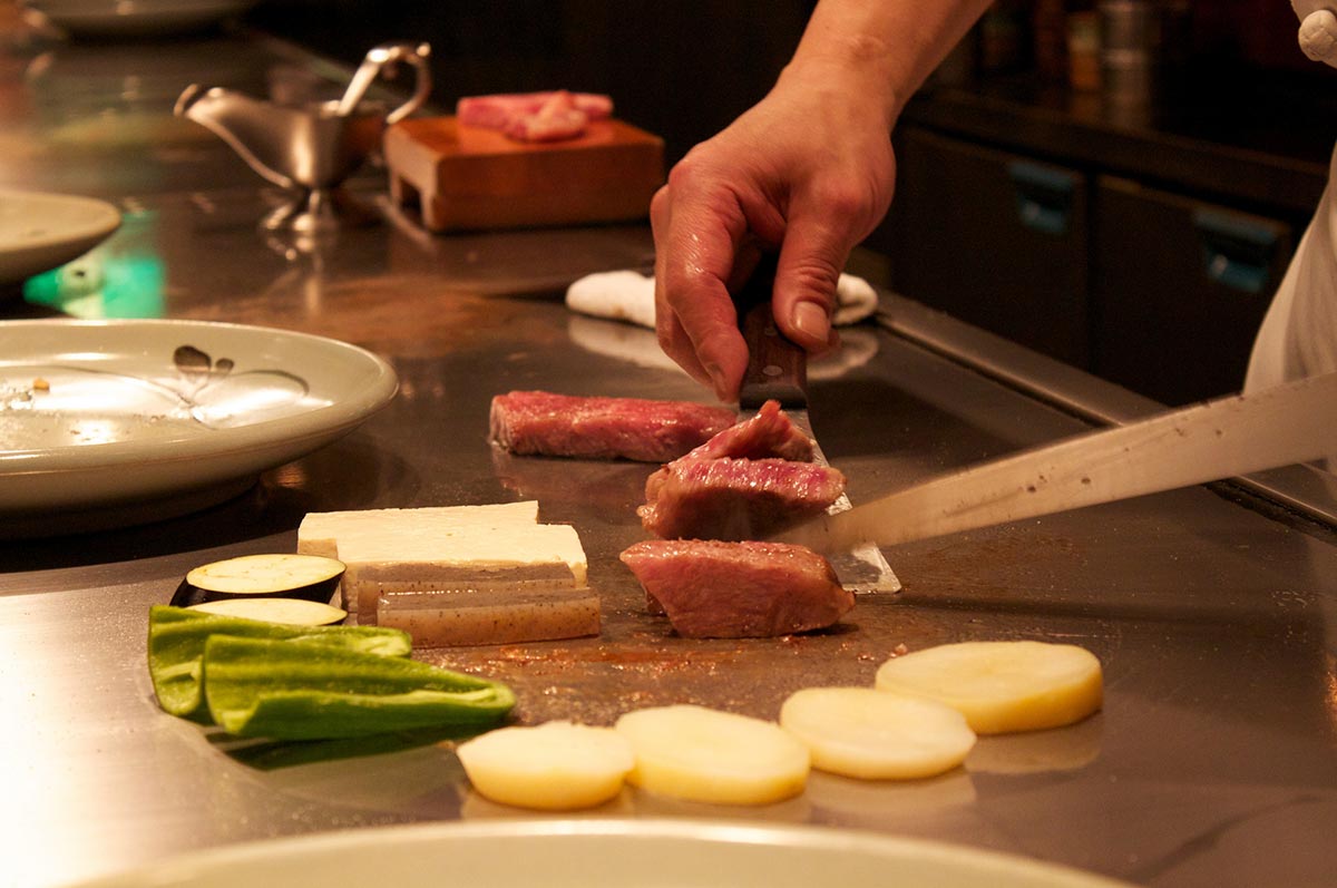 日本神户牛肉多少钱一斤，世界十大顶级神户牛肉介绍
