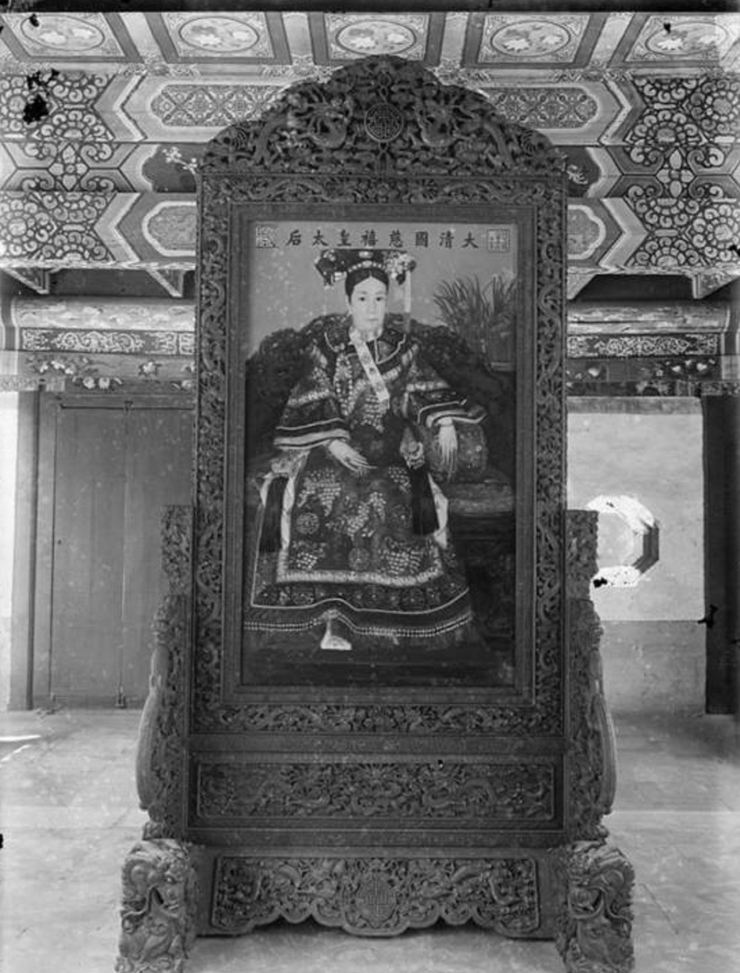 被美国博物馆收藏至今的慈禧"真实照片",原来她真容长这样?