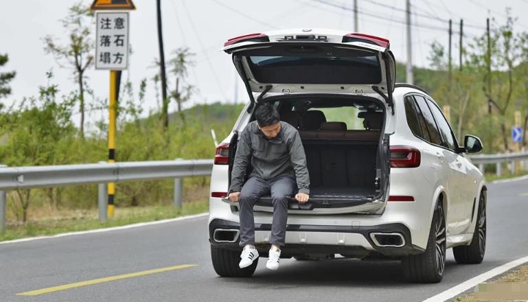 76万提了辆宝马X5，开了2个月后，车主想说一句心里话