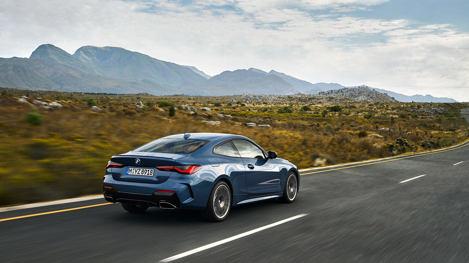 宝马420i双门轿跑图片(这大鼻孔我服气) - 四帝国车市