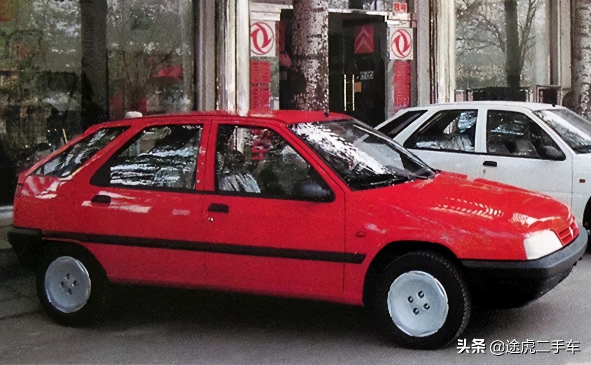 神龙「富康」:曾与普桑齐名,最终跌下神坛