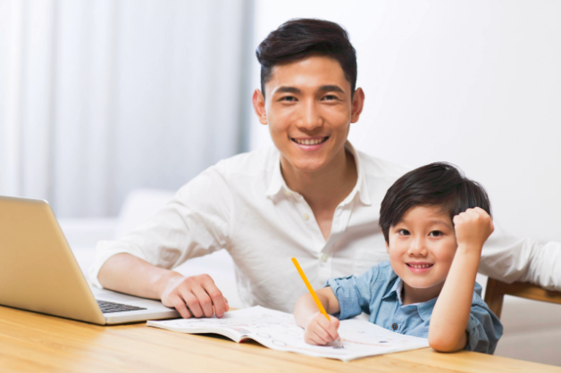 高考723分学霸查分，数学满分理综仅扣7分，淡定点头：比较满意