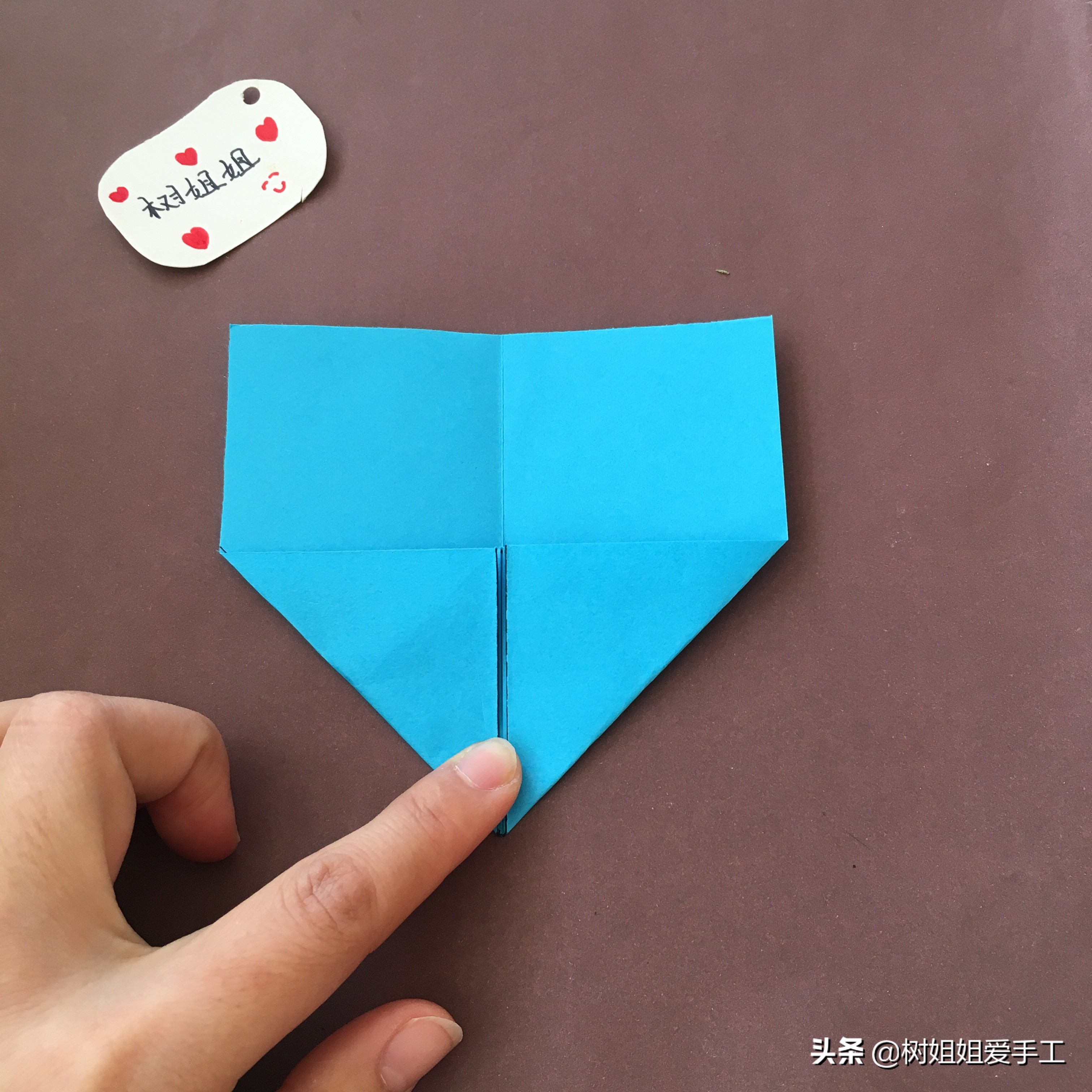 亲子折纸：这是一款简单又飞得远的纸飞机