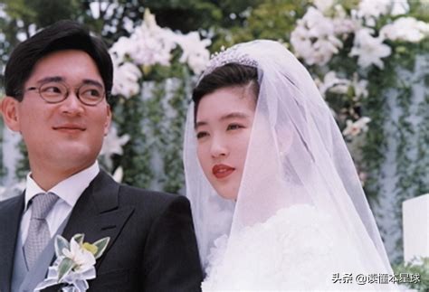 贿赂朴槿惠的三星掌门人风光出狱，韩国到底是谁当家作主？